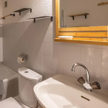 Appt Place De La Grenette-immoclean شقة سامووه